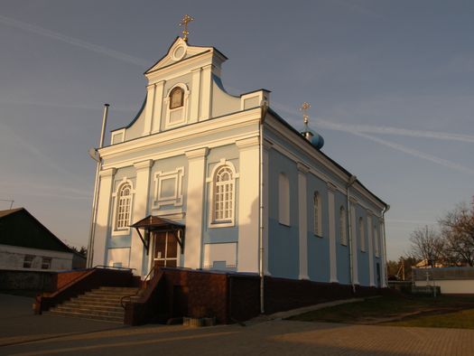 Столбцы. Свято-Аннинская церковь