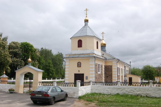 Остромечево. Свято-Михайловская церковь