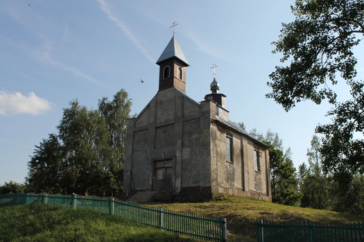 . Свято-Михайловская церковь