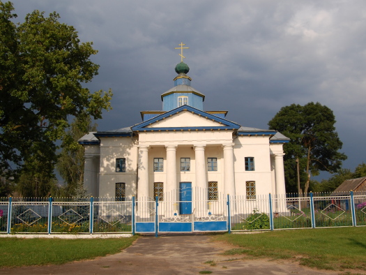 Гадичево. Свято-Екатерининская церковь